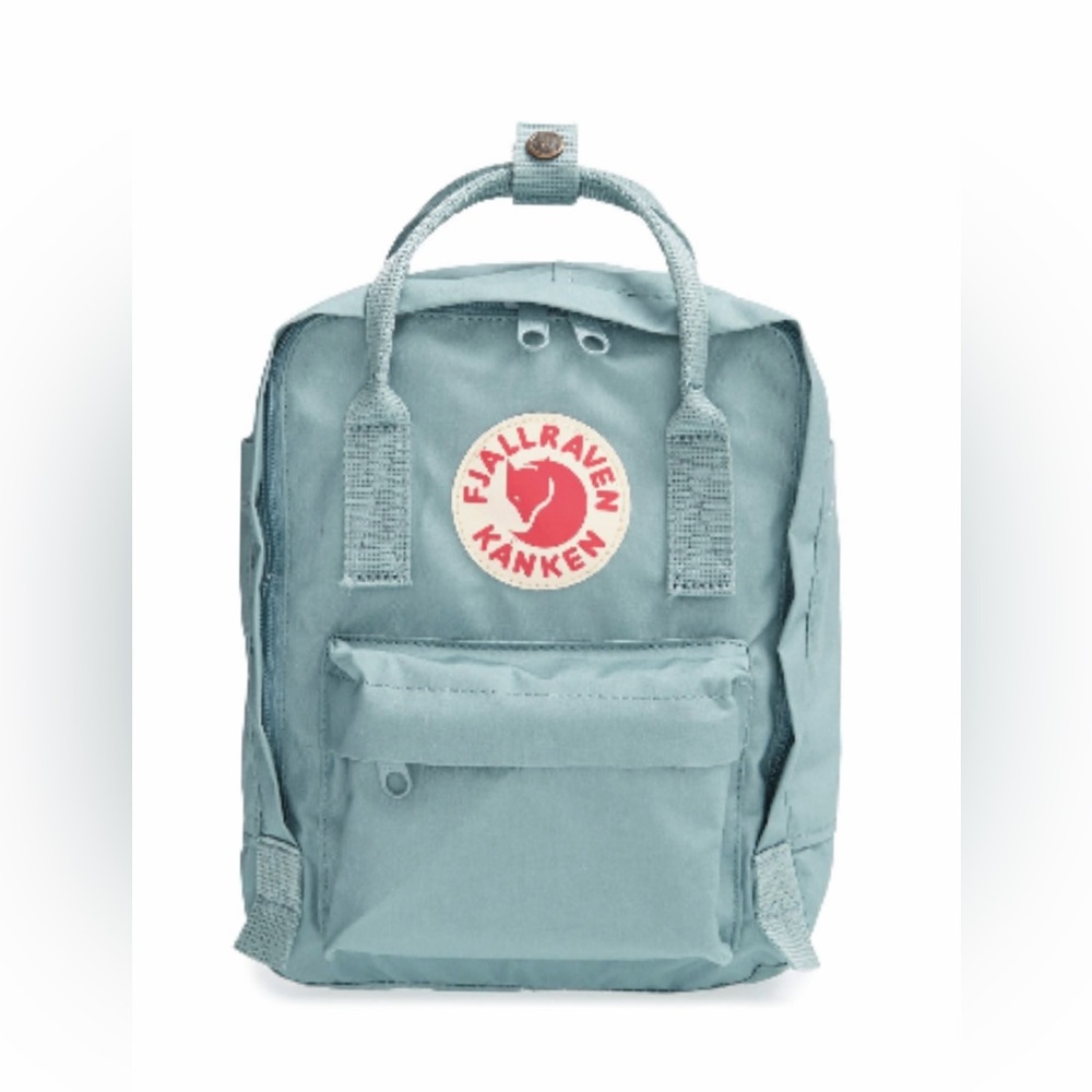 Fjallraven Mini Kănken Water
Resistant Backpack
